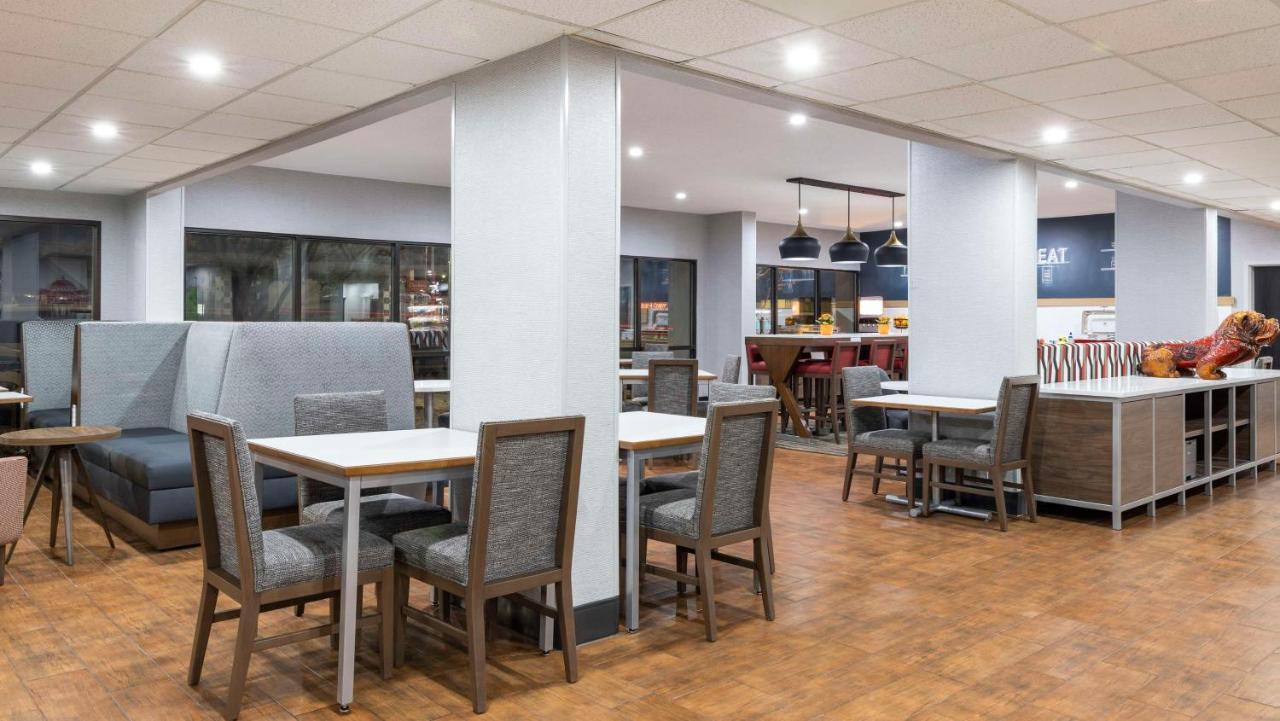 Hampton Inn Athens Buitenkant foto